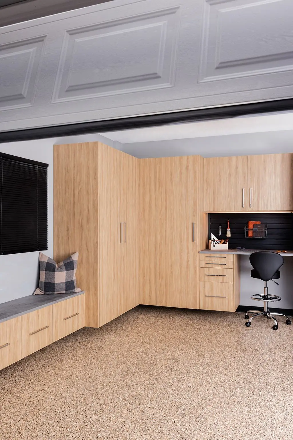 Durable Dakota garage storage cabinets and layout crafted for a Parkland home
