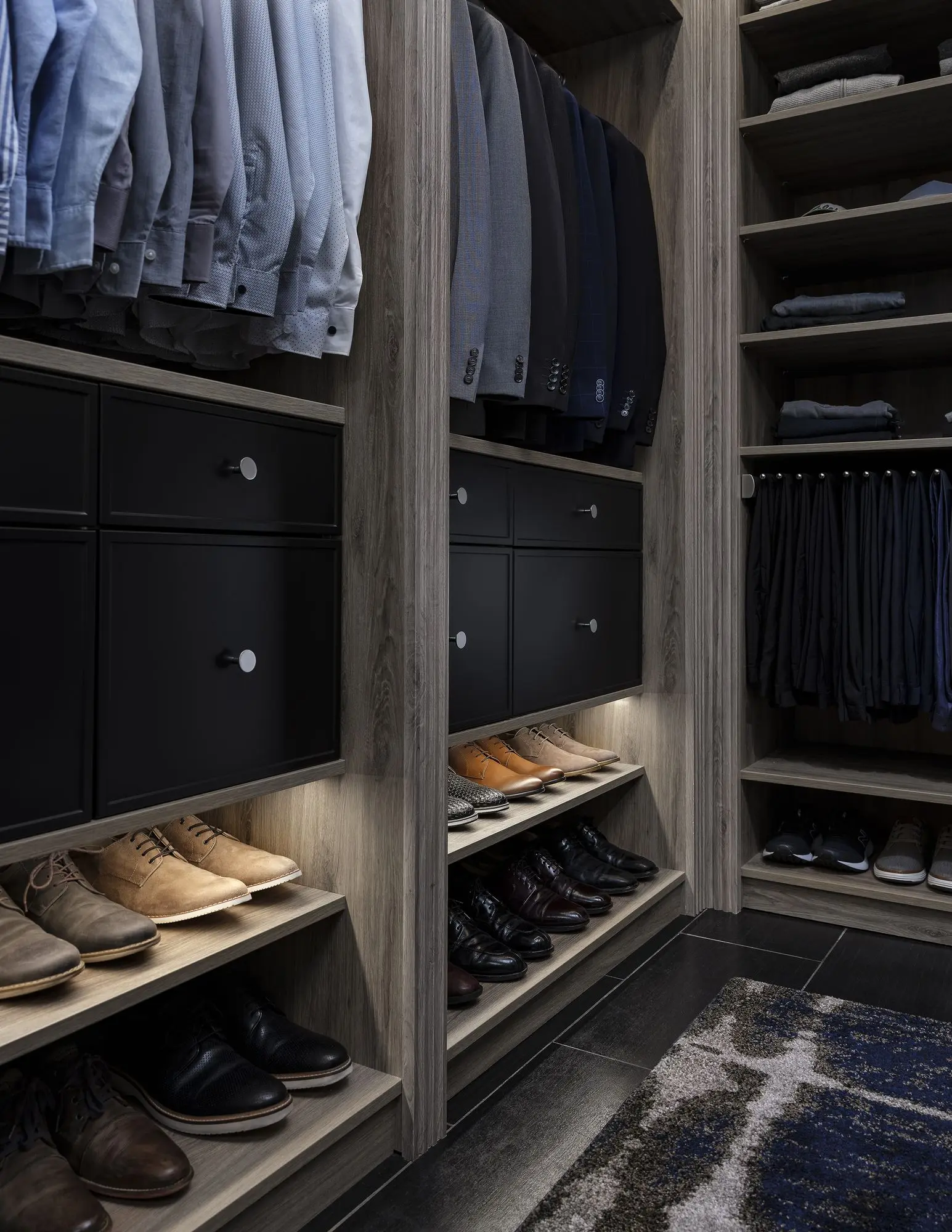 Master bedroom walk-in closet layout in Drift finish with hanging rods