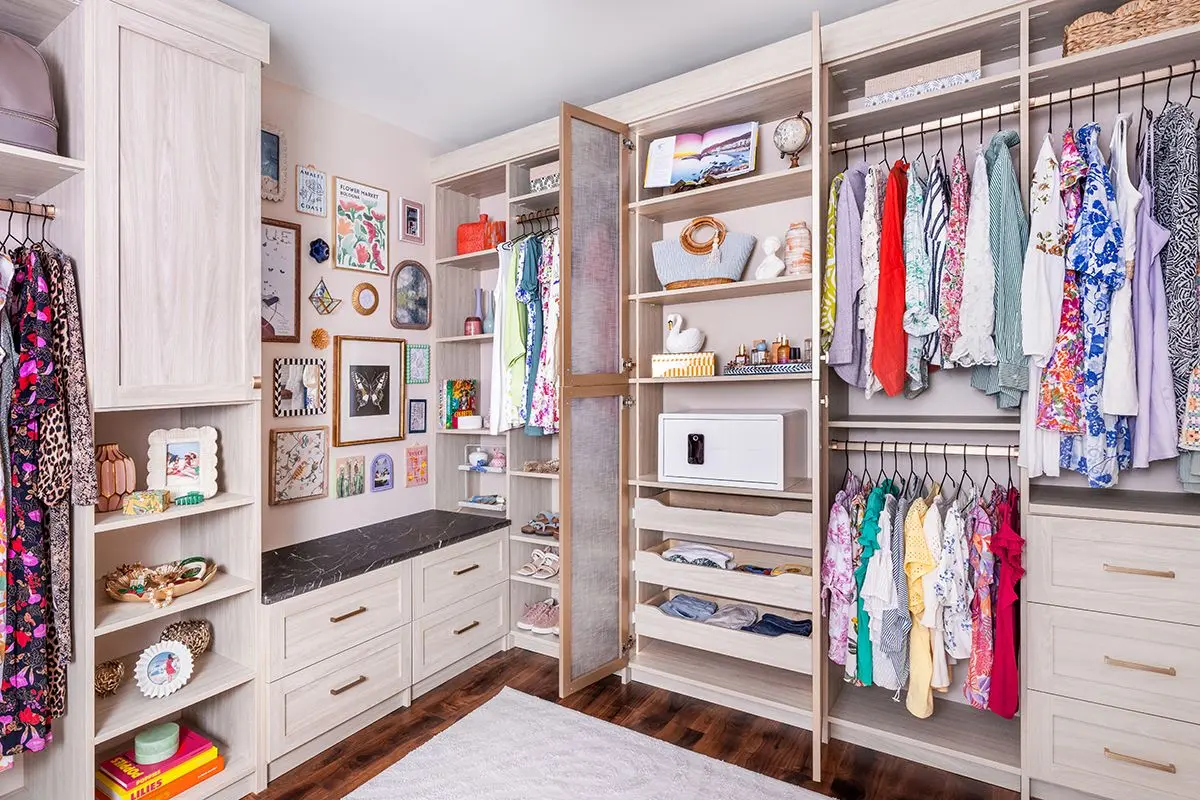 Custom closet systems near me tailored for premium boutique apparel storage