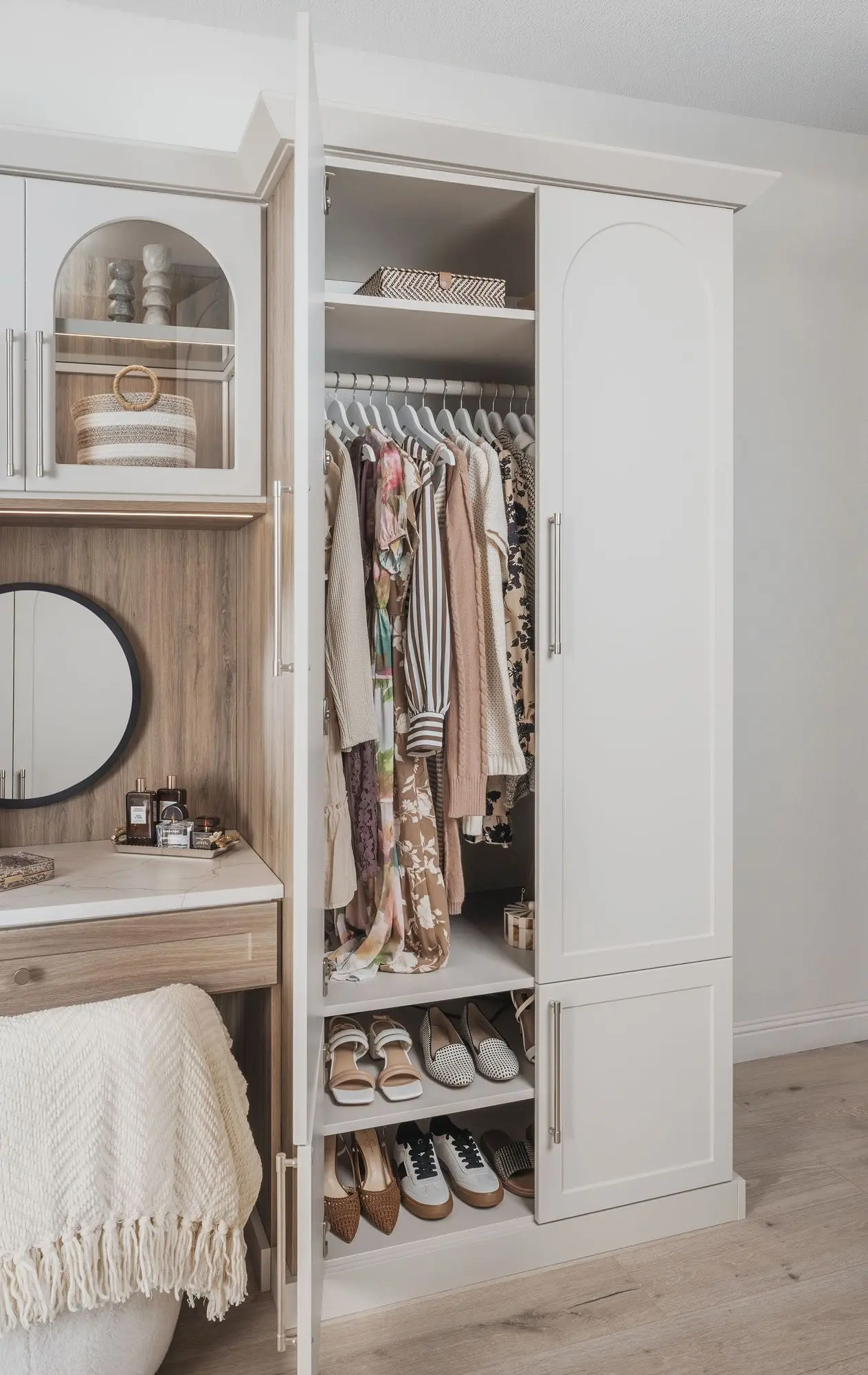 Luxury custom built walk in wardrobe closets near me
