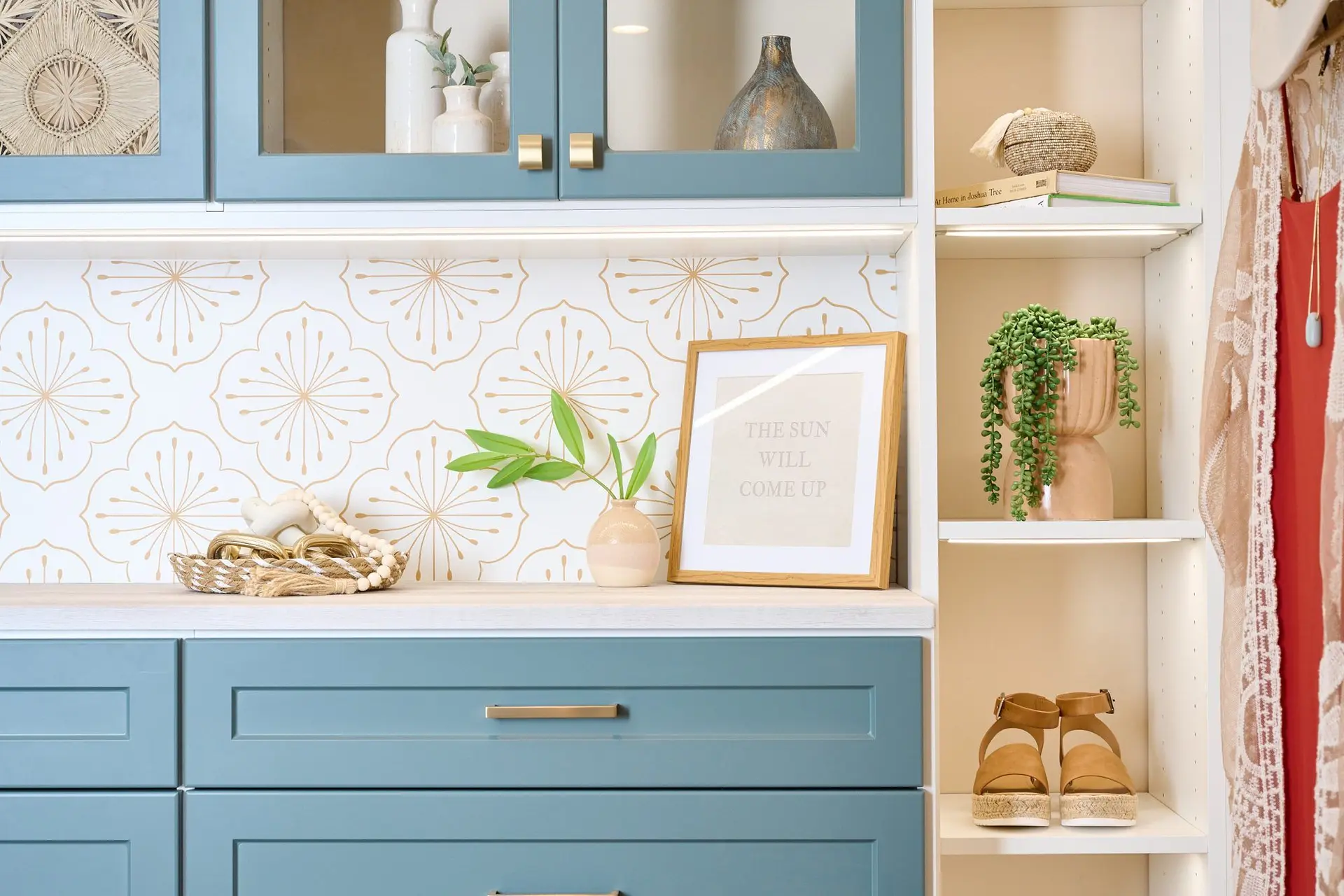 Modern custom closets Broward County FL installation maximizing corner space