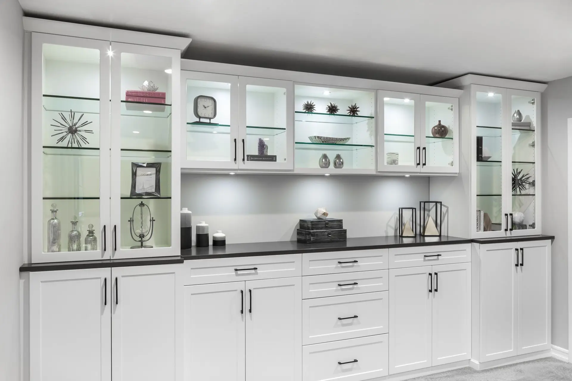 White wall unit